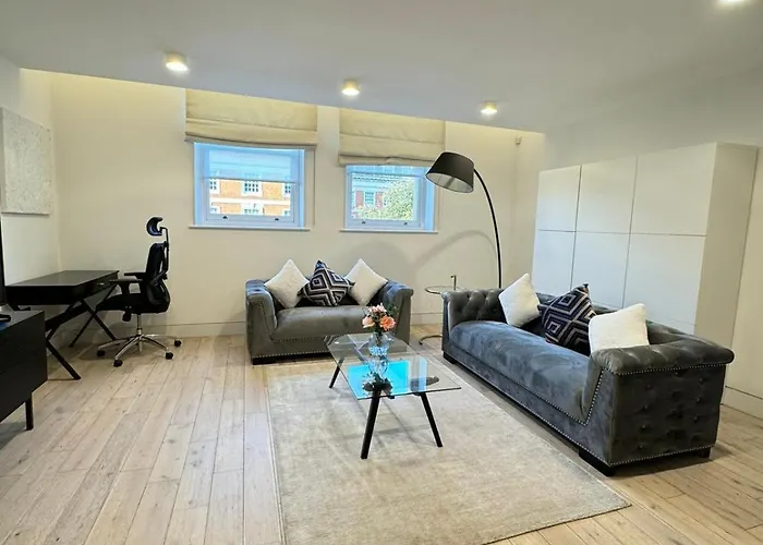 Clarges- Hsk Luxury Apartments