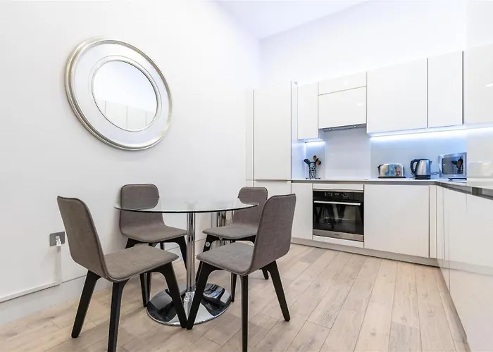 Clarges- Hsk Luxury Apartments