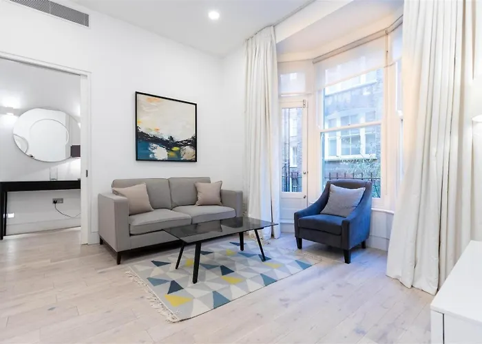 Clarges- Hsk Luxury Apartments